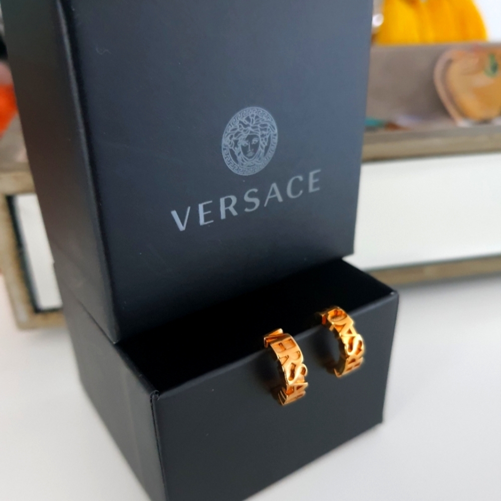VERSACE Double Gold Ear Cuff - Picture 6 of 7